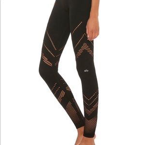 Alo yoga leggings